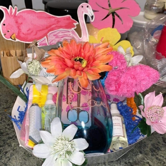 All Occasions Baskets/Boxes Made to order - Picture 8 of 12